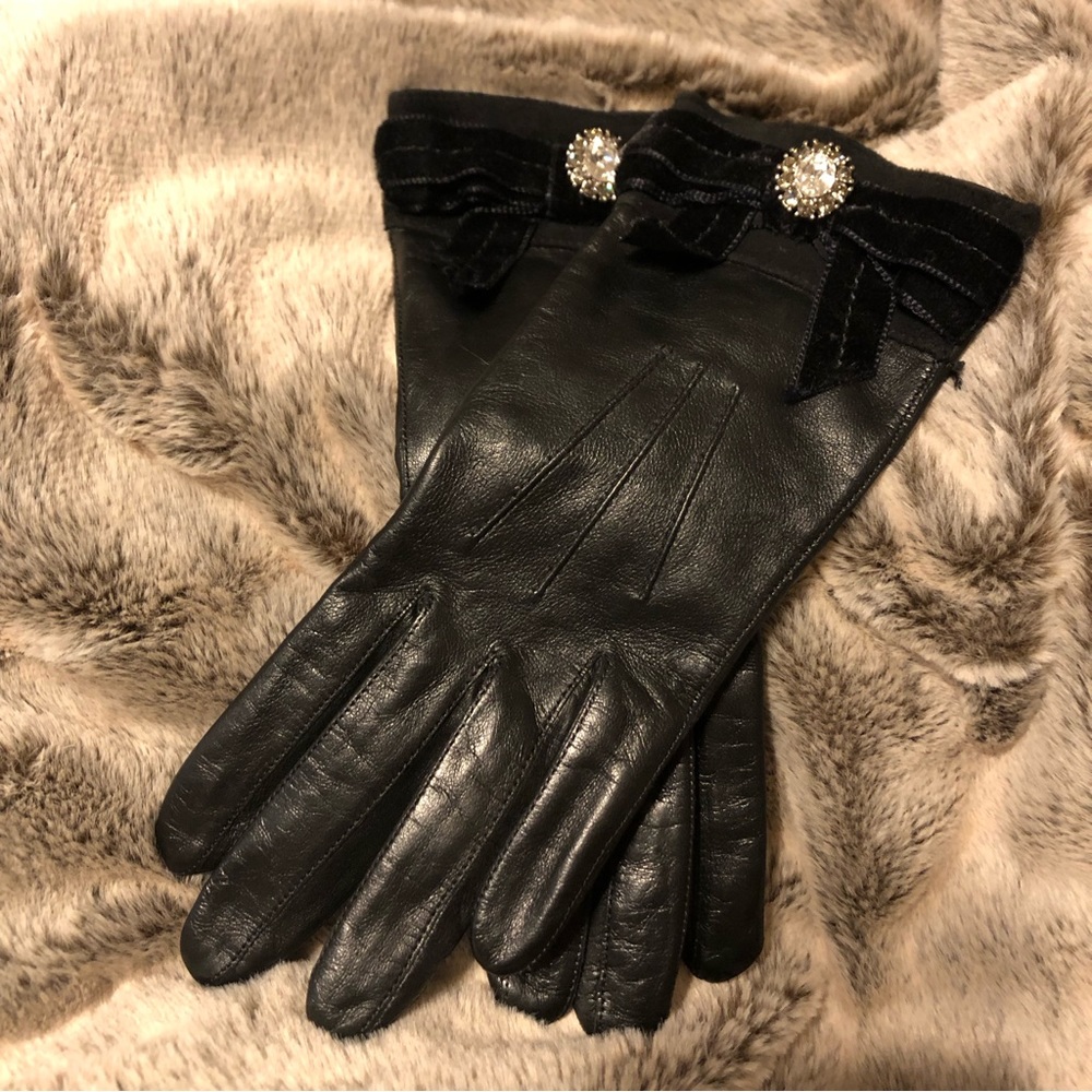 COACH vintage leather and silk black bow gloves size 6.5